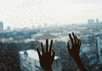 带雨的诗句 雨天的诗句唯美 第2张